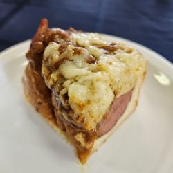 River Whey Creamery - Chili Dog with Caldera Espana