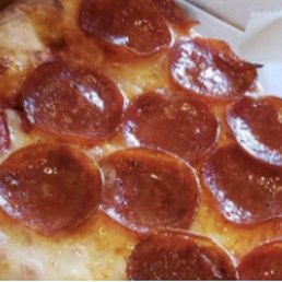 Pizza well done crunchy pepperoni Pizza well done crunchy pepperoni
