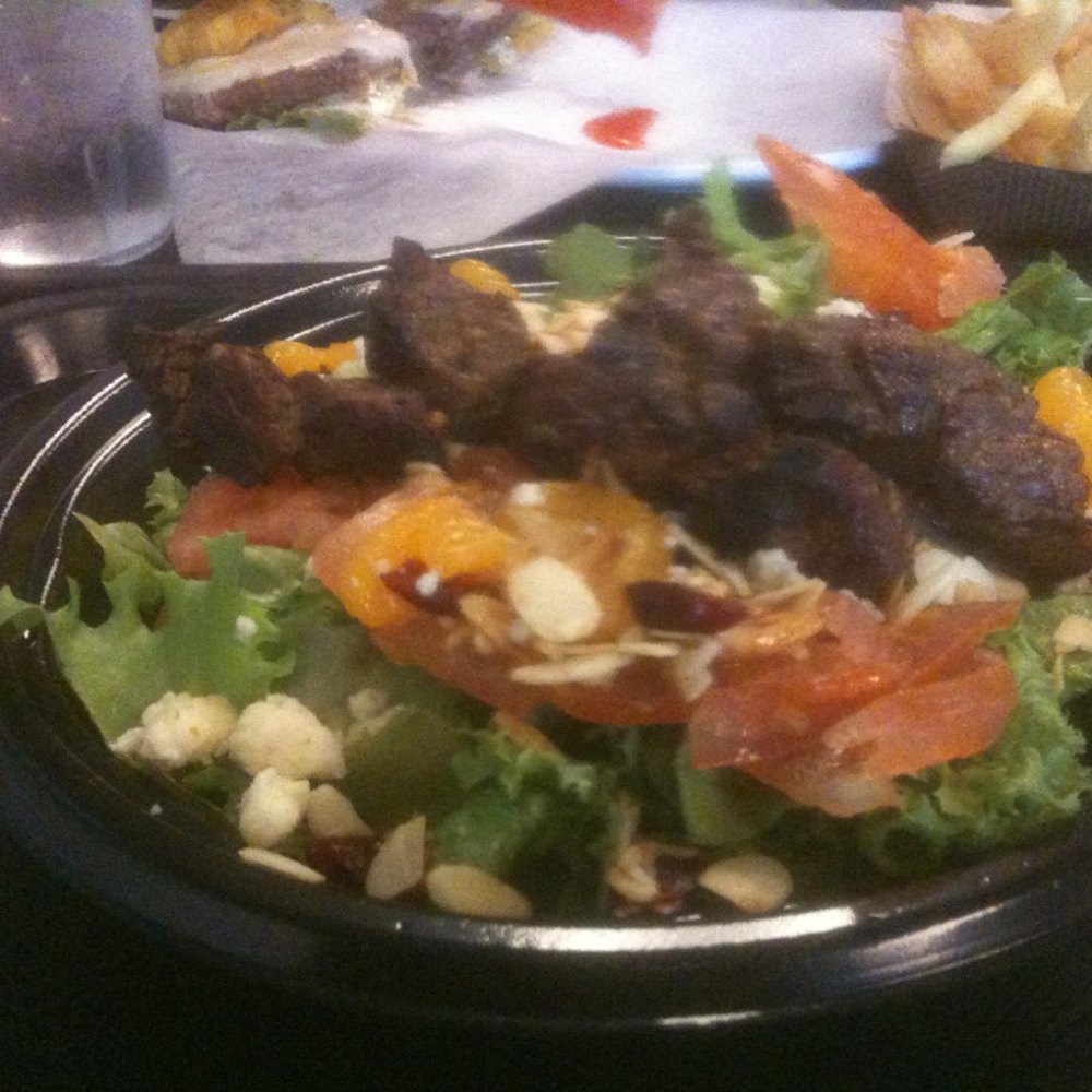 PINCHO - California salad with steak - Burgers Near Me - Miami, Florida PINCHO - California salad with steak - Burgers Near Me - Miami, Florida