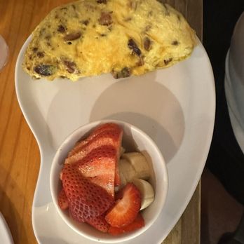 Two Chicks Café - CBD - Breakfast & Brunch Near Me - New Orleans, Louisiana Two Chicks Café - CBD - Breakfast & Brunch Near Me - New Orleans, Louisiana