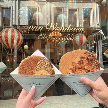 Van Wonderen Stroopwafels - Stroopwaffels - Desserts Near Me - Amsterdam, New Hampshire