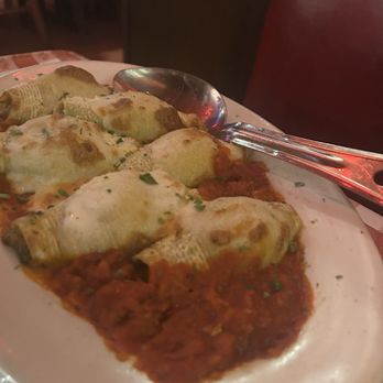 Buca di Beppo Italian Restaurant - Stuffed shells - Italian Near Me - Davie, Florida Buca di Beppo Italian Restaurant - Stuffed shells - Italian Near Me - Davie, Florida
