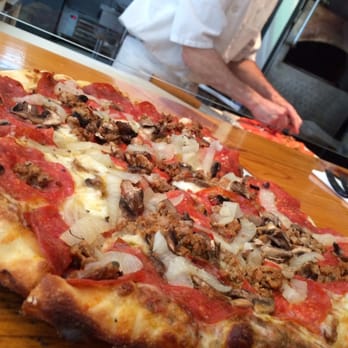 LouEddie's Pizza - LouEddie Special. BEST! - Pizza Near Me - Skyforest, California LouEddie's Pizza - LouEddie Special. BEST! - Pizza Near Me - Skyforest, California