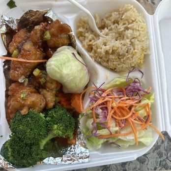 Thai Plates Cuisine - Orange chicken lunch special - Thai Near Me - Mesa, Arizona Thai Plates Cuisine - Orange chicken lunch special - Thai Near Me - Mesa, Arizona