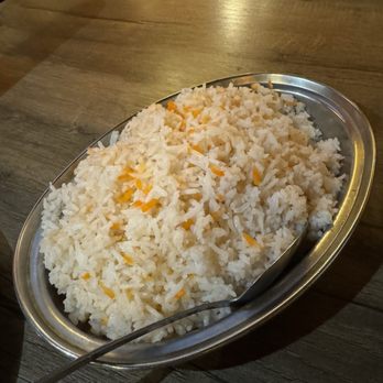 Cafe Maharani - Indian Near Me - Honolulu, Hawaii