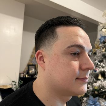 Professional Barber Shop - Barbers Near Me - The Bronx, New York Professional Barber Shop - Barbers Near Me - The Bronx, New York