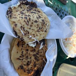 Claritas Pupuseria - Pupusas!