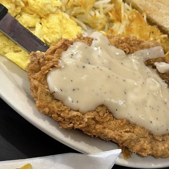 Stewarts - Full Tenderloin with eggs & toast - Breakfast & Brunch Near Me - Gravois Mills, Missouri