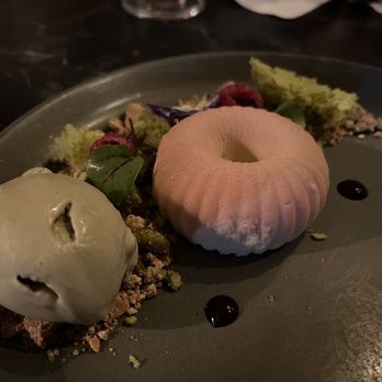Mistu - Lime mousse with pistachio ice cream - Asian Fusion Near Me - Porto, 13
