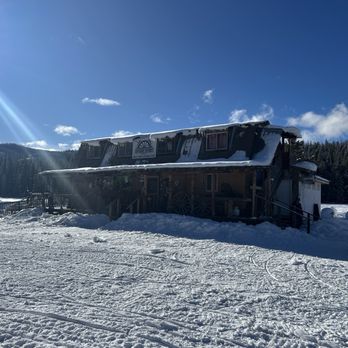 Secesh Stage Stop - Outside - Mountain Huts Near Me - McCall, Idaho