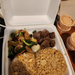 Jojo Hibachi Sushi Express - Hibachi steak medium, 3/5, steak was underseasoned for me but the yum-yum sauce was a good dipping option.