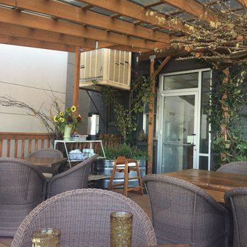 Le Sel Bistro - Back deck - Breakfast & Brunch Near Me - Tacoma, Washington Le Sel Bistro - Back deck - Breakfast & Brunch Near Me - Tacoma, Washington