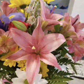 Storey's Florist - Flowers - Nurseries & Gardening Near Me - Lexington, South Carolina Storey's Florist - Flowers - Nurseries & Gardening Near Me - Lexington, South Carolina