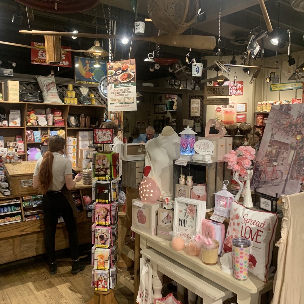 Cracker Barrel Old Country Store - Breakfast & Brunch Near Me - Kingman, Arizona