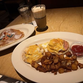 The Cheesecake Factory - American Near Me - Dallas, Texas The Cheesecake Factory - American Near Me - Dallas, Texas