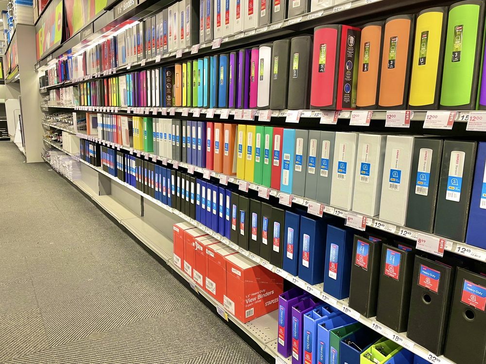 STAPLES Updated July 2024 29 Photos & 36 Reviews 25121 Jericho