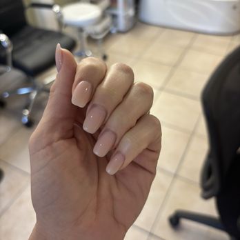 Queen Nails II - Acrylic fill - Nail Salons Near Me - Oakland, California