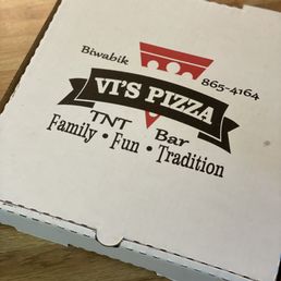 Vi's pizza Vi's pizza