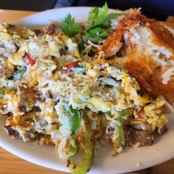 24th Street Cafe - Tri tip scramble with hash browns - Diners Near Me - Bakersfield, California 24th Street Cafe - Tri tip scramble with hash browns - Diners Near Me - Bakersfield, California