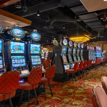 Diamond Jo Casino Dubuque - Casinos Near Me - Dubuque, Iowa
