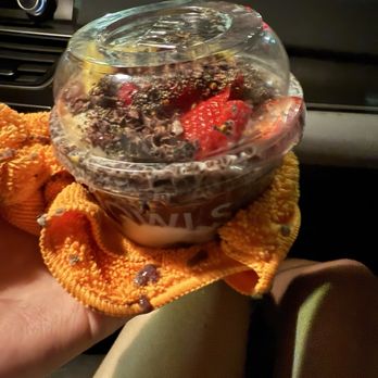 Pur Bowls - Acai Bowls Near Me - Orange, California