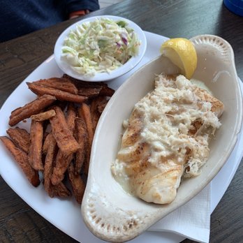 Crabby's Dockside - Seafood Near Me - Clearwater Beach, Florida