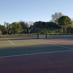 May Nissen Swim Center - Tennis courts by the pools