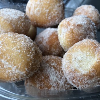 Blondie's Doughnuts - Cinnamon Sugar Doughnut Holes!!! - Donuts Near Me - Edgewater, Maryland Blondie's Doughnuts - Cinnamon Sugar Doughnut Holes!!! - Donuts Near Me - Edgewater, Maryland