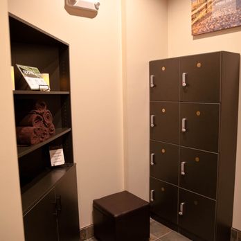 Spavia Fishers - Locker Rooms - Skin Care Near Me - Fishers, Indiana Spavia Fishers - Locker Rooms - Skin Care Near Me - Fishers, Indiana