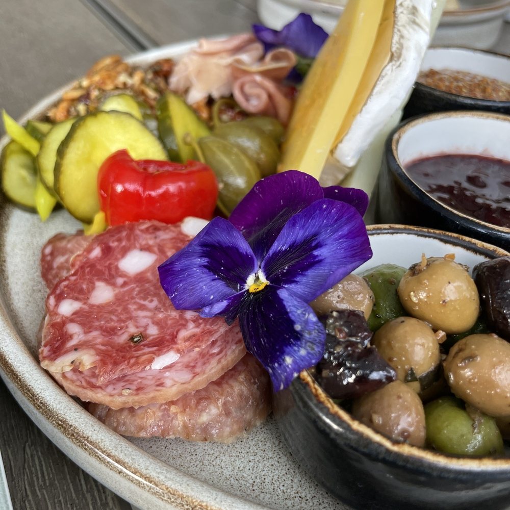 The Grocer's Table - Charcuterie board - Cafes Near Me - Wayzata, Minnesota