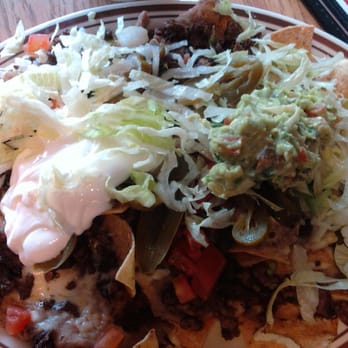 La Quebrada - nachos - Mexican Near Me - Chicago, Illinois