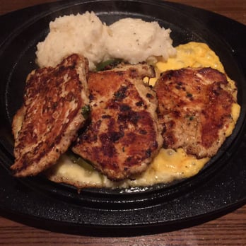 TGI Fridays Frederick - Yummy sizzling chicken!! - American Near Me - Frederick, Maryland