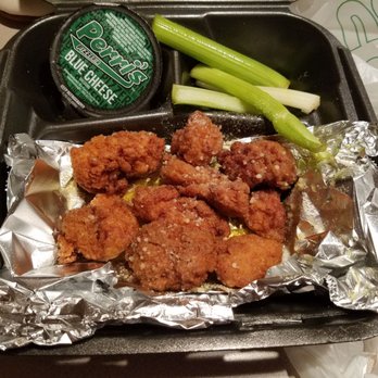 Perri's Pizzeria Pub - Garlic parmesan wings - Pizza Near Me - Rochester, New York Perri's Pizzeria Pub - Garlic parmesan wings - Pizza Near Me - Rochester, New York