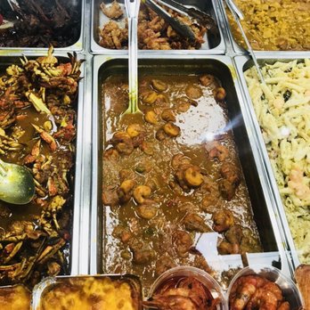 Golden Krust Caribbean Restaurant - Multiple Selections of of differently prepared Beef, Pork, Fish and Chicken! - Caribbean Near Me - Teaneck, New Jersey
