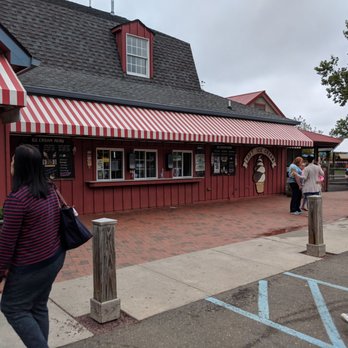 Johnson's Corner Farm - Fruits & Veggies Near Me - Medford, New Jersey