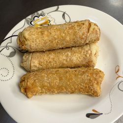China Maxim - egg rolls