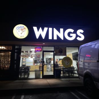 Shlap Muan Chicken Wings - Outside view - Chicken Wings Near Me - Long Beach, California Shlap Muan Chicken Wings - Outside view - Chicken Wings Near Me - Long Beach, California