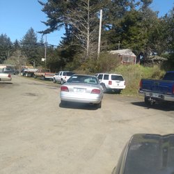 Bargain Corner Auto Sales - My friend bought a small sedan and is very happy. Robert, who runs the place, came down $400 on the price because he is just that badass.