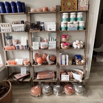 The Salt Center: Float & Wellness Spa - Massage Near Me - Alpharetta, Georgia