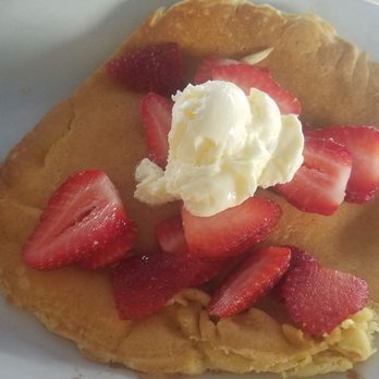 Eggs N'at - Strawberry pancake - Breakfast & Brunch Near Me - Coraopolis, Pennsylvania Eggs N'at - Strawberry pancake - Breakfast & Brunch Near Me - Coraopolis, Pennsylvania