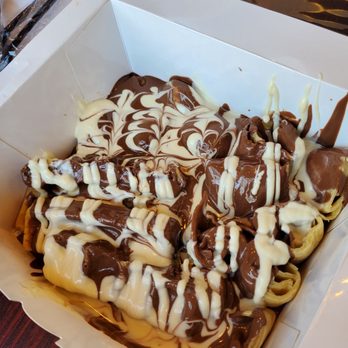 Chocolate Bash - Desserts Near Me - Irvine, California