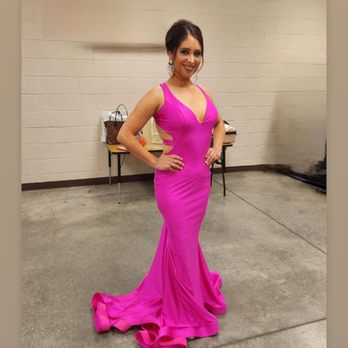 Spray Tan Queen Tucson - The Lovely Elisa! - Spray Tanning Near Me - Tucson, Arizona Spray Tan Queen Tucson - The Lovely Elisa! - Spray Tanning Near Me - Tucson, Arizona