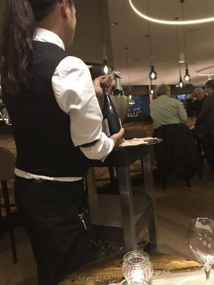 GUSTAV Restaurant & Bar by null