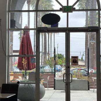 Blvd Coffee - View of outdoor seating area outside - Coffee & Tea Near Me - San Jose, California