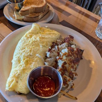 Bacon & Eggs - New American Near Me - Walla Walla, Washington