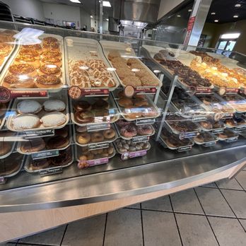 Krispy Kreme - Donuts - Donuts Near Me - Mission Viejo, California