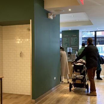 Breads Bakery - Upper East Side - 11/20/21 - Bakeries Near Me - New York, New York Breads Bakery - Upper East Side - 11/20/21 - Bakeries Near Me - New York, New York
