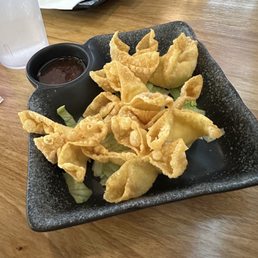 Crab Rangoon Roll
