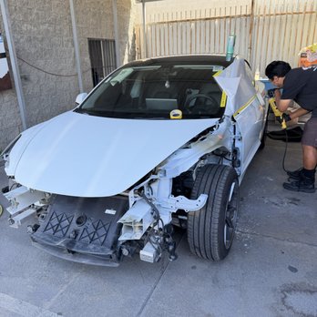 South Bay Auto Collision Inc - Tesla 3 undergoing repairs after a minor fender bender - Body Shops Near Me - Hawthorne, California South Bay Auto Collision Inc - Tesla 3 undergoing repairs after a minor fender bender - Body Shops Near Me - Hawthorne, California