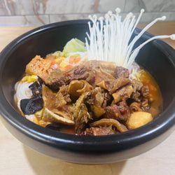 Lancaster Village Hot Pot - Tomato soup rice noodle pot with beef brisket